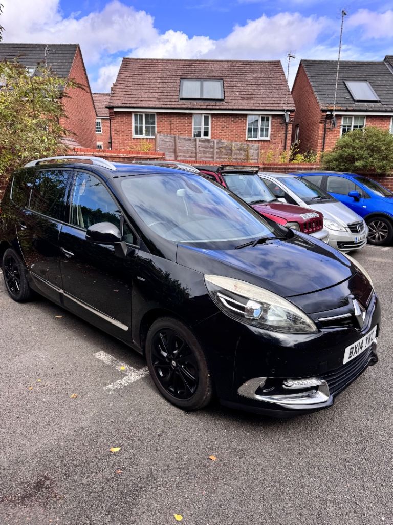 Renault, GRAND SCENIC, MPV, 2014, Manual, 1598 (cc), 5 doors