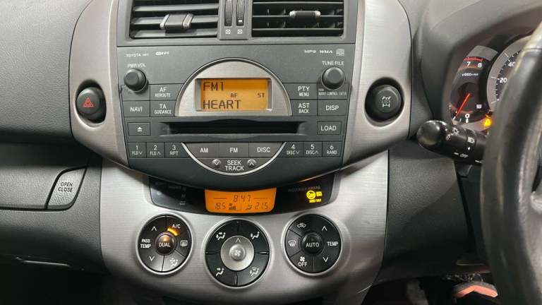 2007 Toyota RAV4 2.0 VVT-i XT-R 5dr Auto ESTATE PETROL Automatic