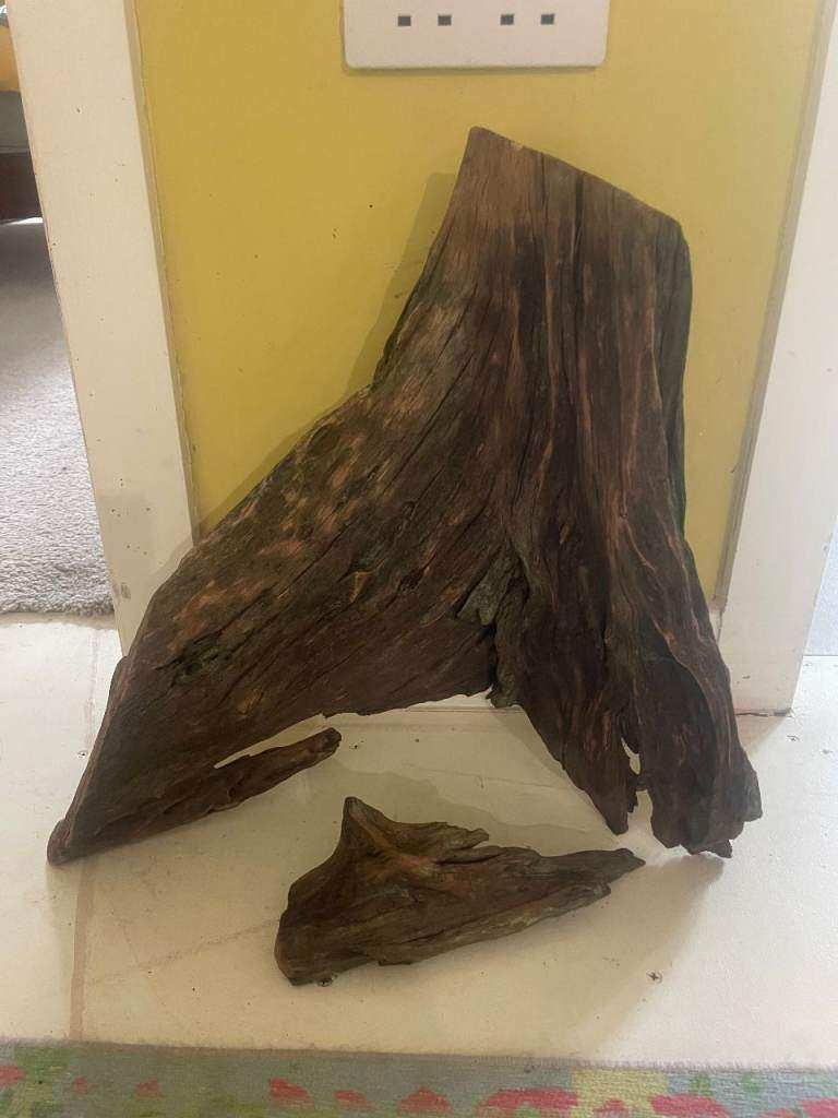x2 pieces of Aquarium Bogwood for Sale