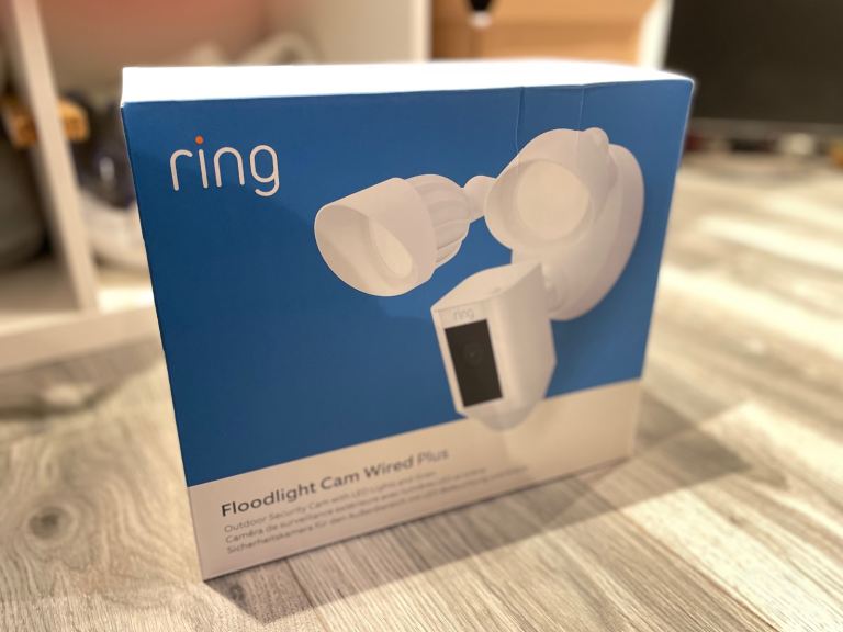 Ring Floodlight Cam Wired Plus | Outdoor Security Camera 1080p HD LED Floodlights, Siren,CCTV