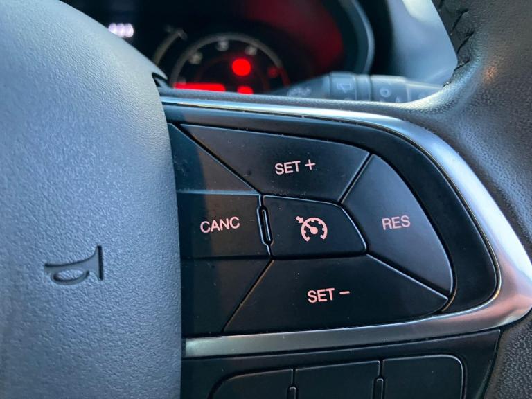 2017 Fiat Tipo 1.3 MultiJetII Lounge Euro 6 (s/s) 5dr HATCHBACK Diesel Manual