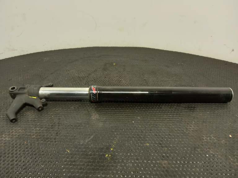 2019 Ktm 125 Duke Front Fork Left 93101001100