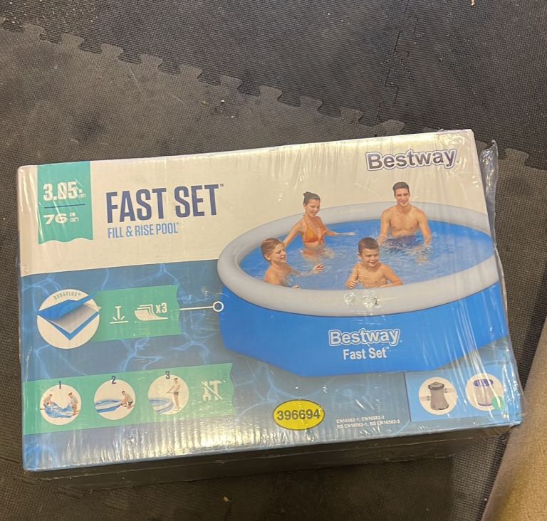 Bestway 3.05m x 0.76m Fast Set Water Paddling Swimming Pool 