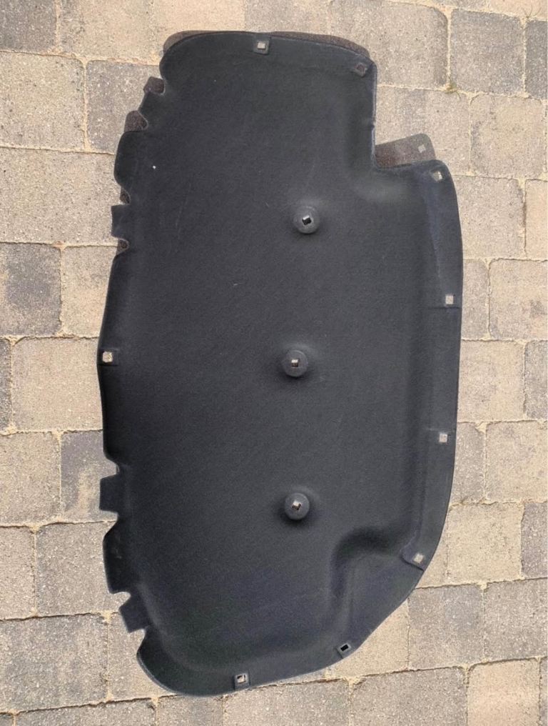 VW GOLF MK7.5 2019 2.0 TFSI R,GTI, UNDER BONNET SOUND DAMPER LINING