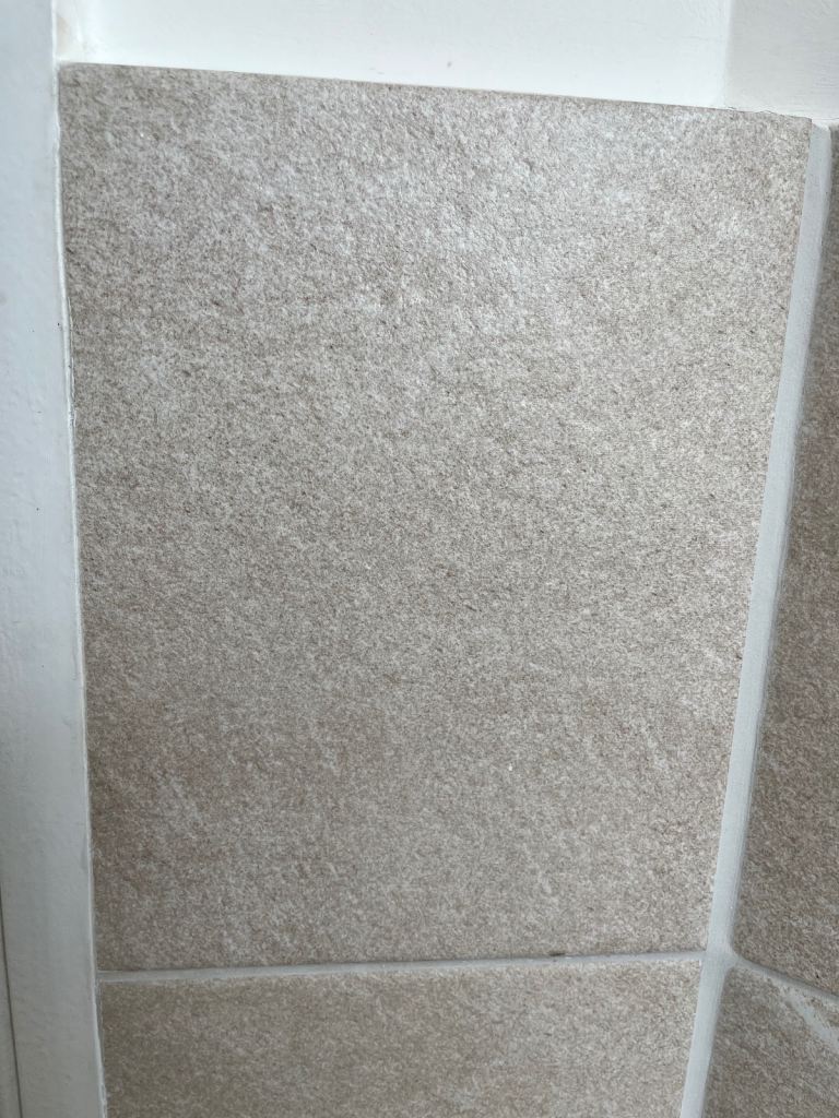 Ceramic wall tiles by Verona (56 in total)