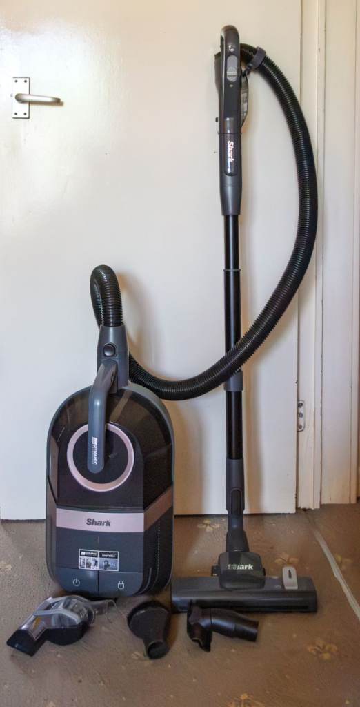 Shark Vacuum Cleaner with Attachments – Good Condition