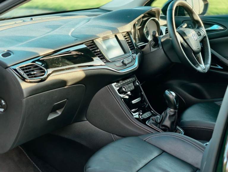 Vauxhall, ASTRA, Estate, 2017, Manual, 1399 (cc), 5 doors