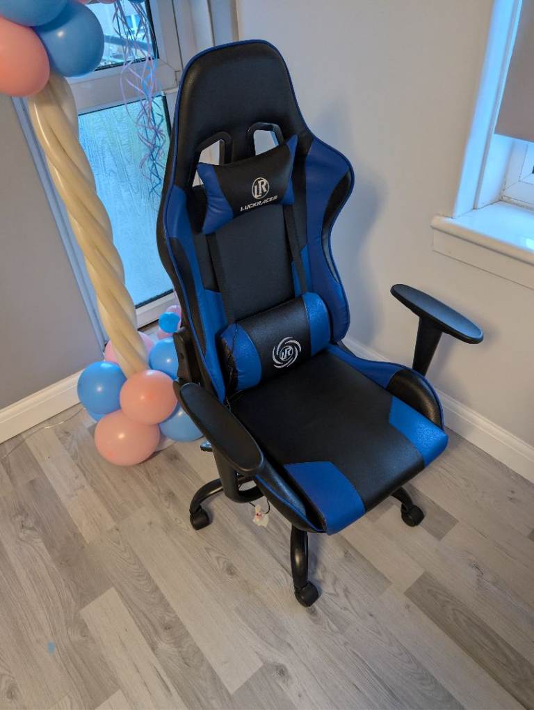 Luckracer Gaming Chair
