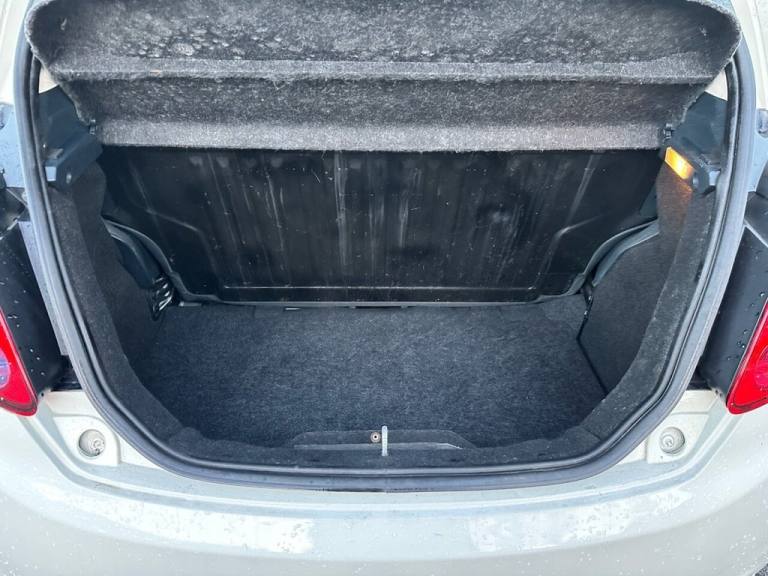 2012 Ford Ka 1.2 Edge Hatchback 3dr Petrol Manual Euro 5 (s/s) (69 ps) Hatchback Petrol Manual