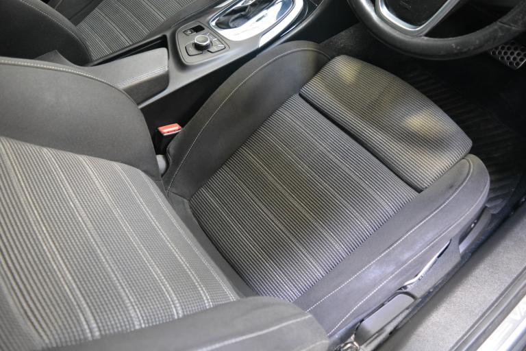 2013 Vauxhall Insignia 2.0 CDTi [160] SRi Nav 5dr Auto ESTATE Diesel Automatic