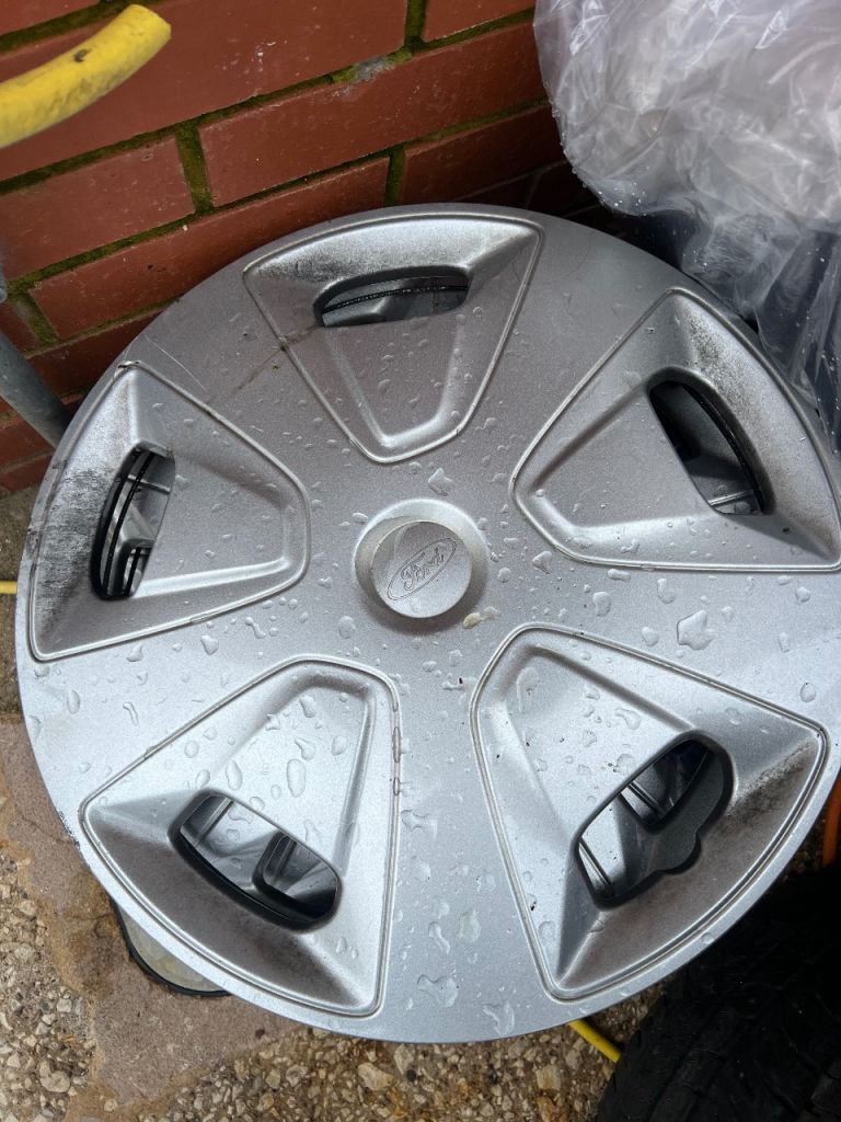 Transit custom wheel trims and caps 16