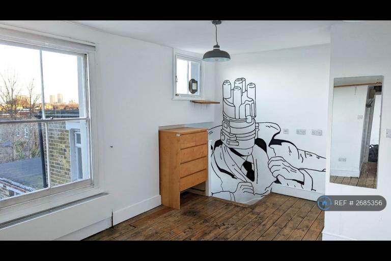 1 bedroom flat in Chatsworth Road, London, E5 (1 bed) (#2685356)