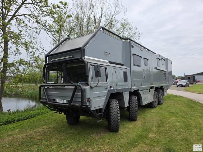 MAN KAT 8 x 8 Overland