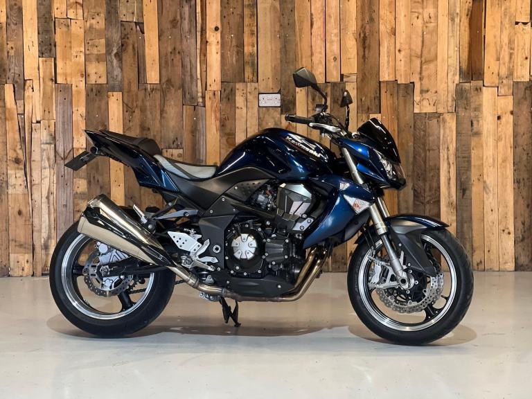 Kawasaki Z1000 ZR1000 2007 ONLY 12,274 Miles 