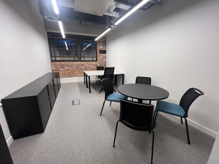 London - SW118BZ \ Small Office Space for Rent