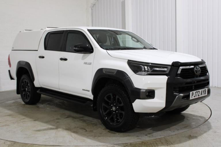 2022 Toyota Hilux HI-Luxury Invincible X D-4D 4WD Double Cab Auto PICK UP Diesel Automatic