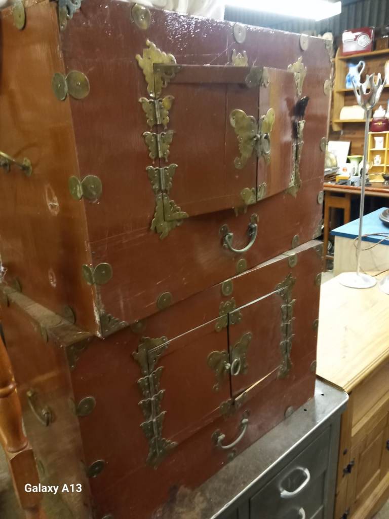 KOREAN  VINTAGE CHESTS