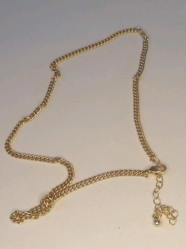 9 inch women's, necklace new. 