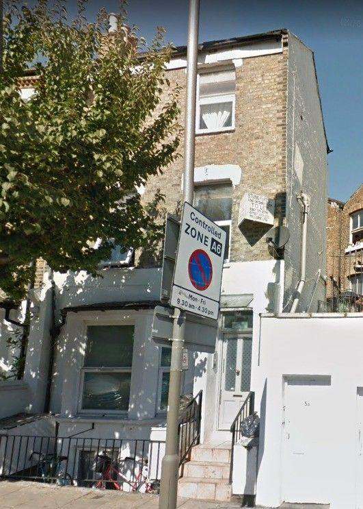 DSS OKS,C STUDIO FLAT,10 MIN EAST PUTNEY TUBE & WANDSWORTH TOWN BRITISH RAIL.OK SINGLE P