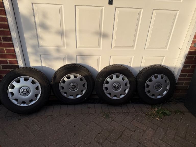 Set of 4 Winter Tyres on Steel Wheels with VW Trims – 175/65/R14
