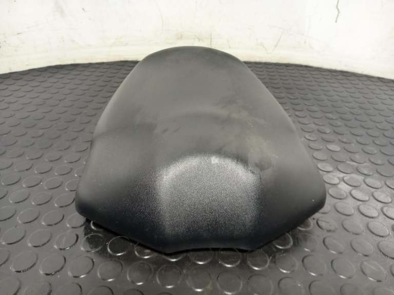 Yamaha Fzs 1000 Fazer Seat 2013 3c3-24750-02