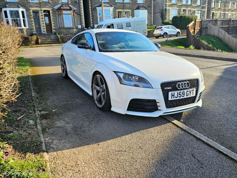 Audi tt rs