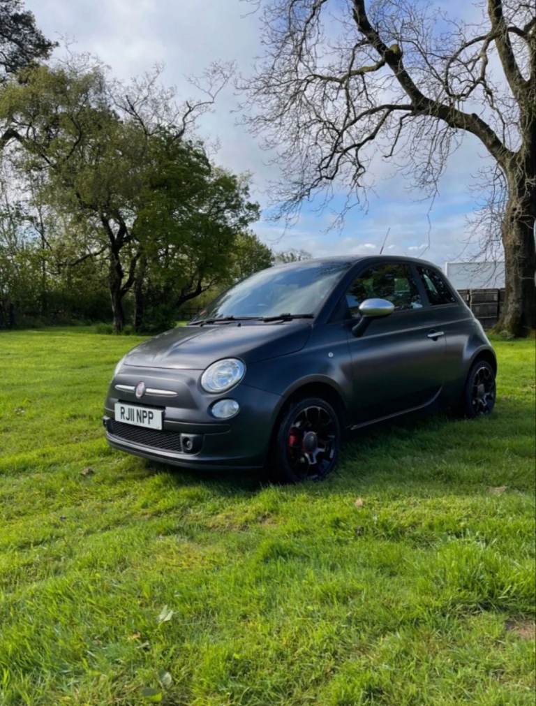 2011 Fiat 500 Blackjack limited edition 1.4L