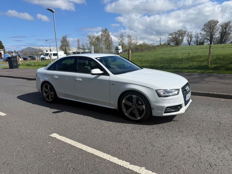 Audi, A4, Saloon, 2013, Semi-Auto, 2967 (cc), 4 doors