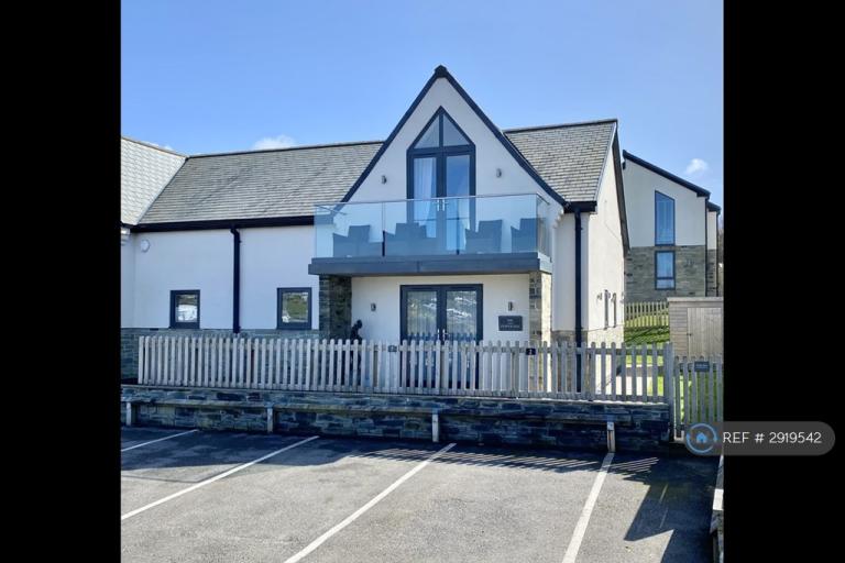 3 bedroom house in Mawgan Bay View, Mawgan Porth, Newquay, TR8 (3 bed) (#2919542)