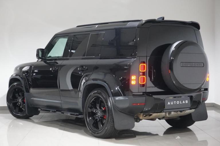 2023 Land Rover Defender 110 3.0 D250 MHEV HSE Hard Top SUV Auto 4WD MWB Euro 6 (s/s) 5dr PANEL V...