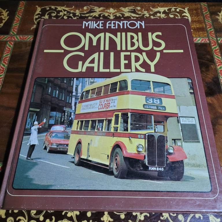 OMNIBUS GALLERY by Mike Fenton Buses Bus Photographs Single Double Deckers 1981 Excellent Condi c14