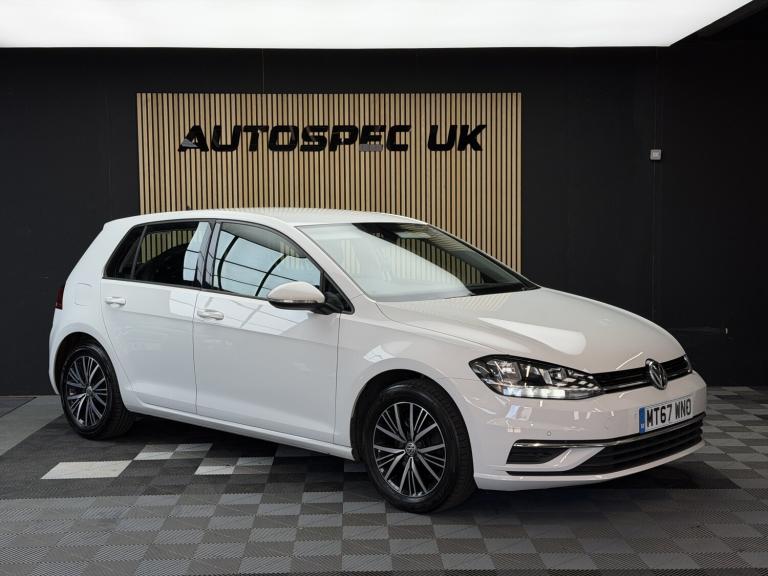 VOLKSWAGEN GOLF 1.4 TSI SE Nav 2017