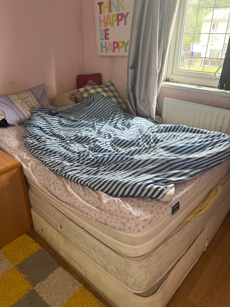 Room to rent in m23 Baguley 