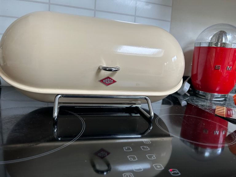 Wesco bread bin
