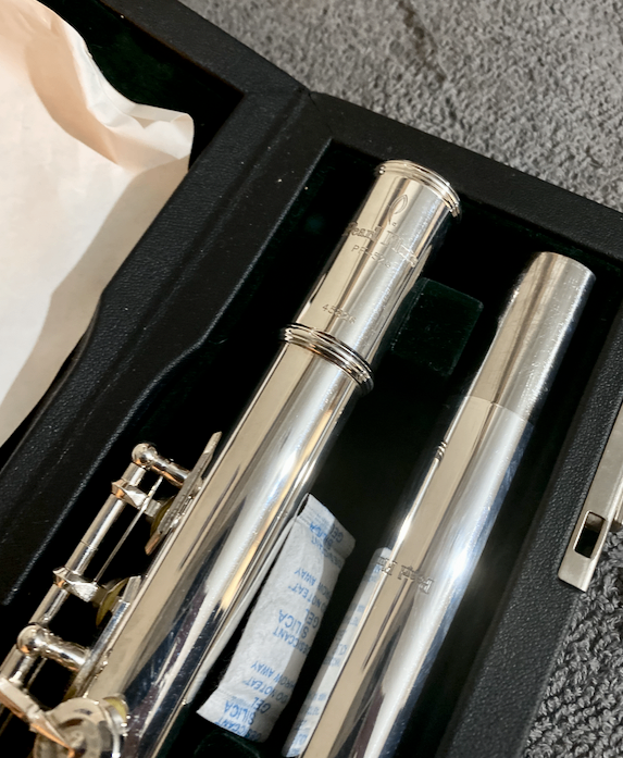 Pearl PF-525 Flute with Case – Absolutely Immaculate Condition