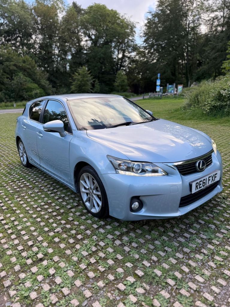 Lexus, CT, Hatchback, 2011, Semi-Auto, 1798 (cc), 5 doors