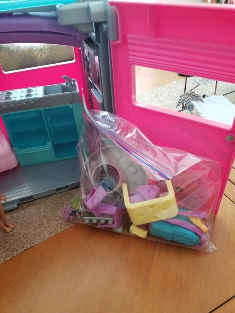 Barbie campervan – Good Condition