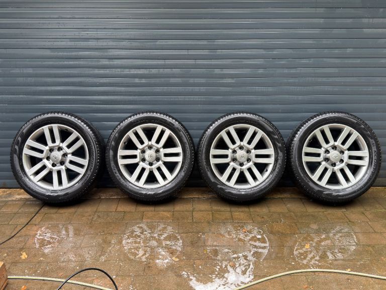 Rare Toyota Land Cruiser Prado 150 20” Alloy Wheels & Tyres – Pirelli 265/50 R20