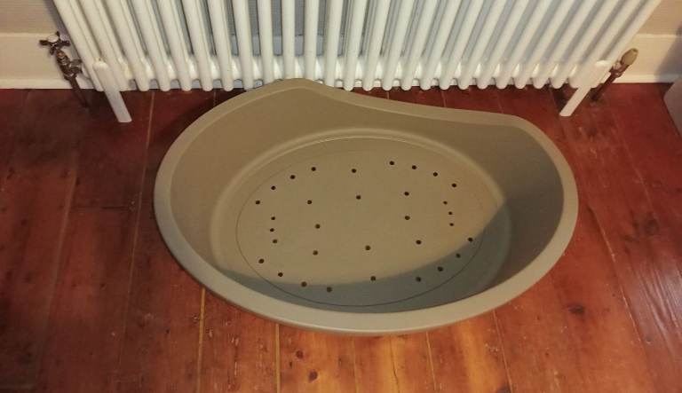 Dog Bed (New) - Medium / Large Dogs