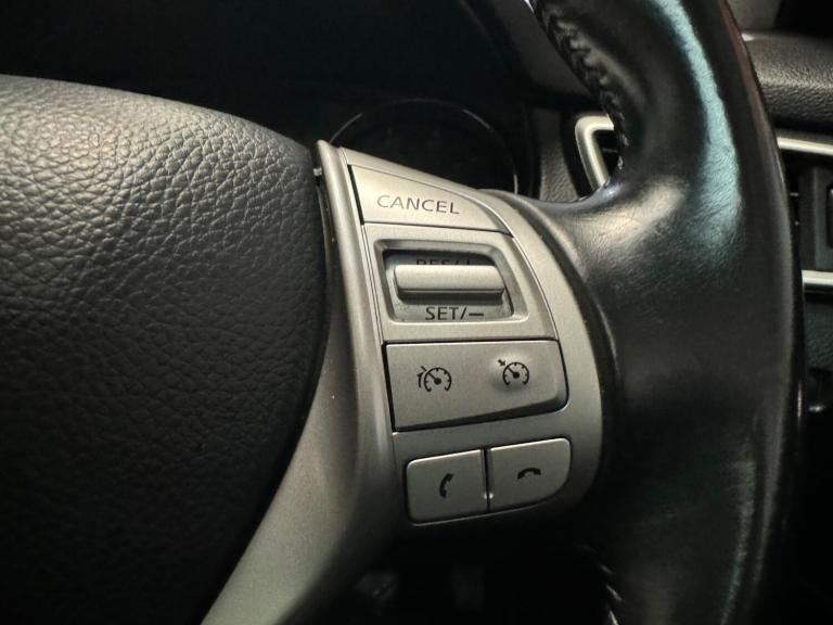 2015 Nissan Qashqai 1.2 DIG-T n-tec+ 2WD Euro 5 (s/s) 5dr HATCHBACK Petrol Manual