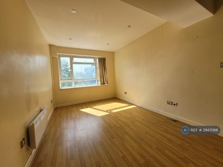 1 bedroom flat in Enterprise House, Birmingham, B23 (1 bed) (#2947066)