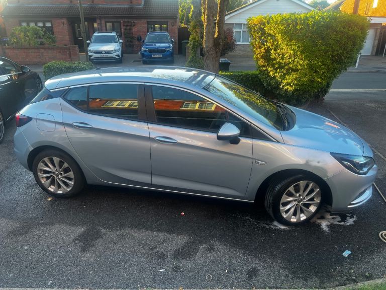 Vauxhall, ASTRA, Hatchback, 2017, Manual, 1399 (cc), 5 doors