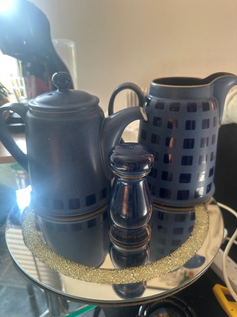 Discontinued denby reflex crockery set 