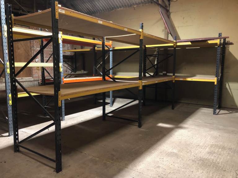 HEAVY DUTY WAREHOUSE RACKING