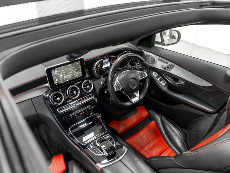 2015 Mercedes-Benz C Class 4.0 C63 V8 BiTurbo AMG (Premium) SpdS MCT Euro 6 (s/s) 4dr SALOON Petr...