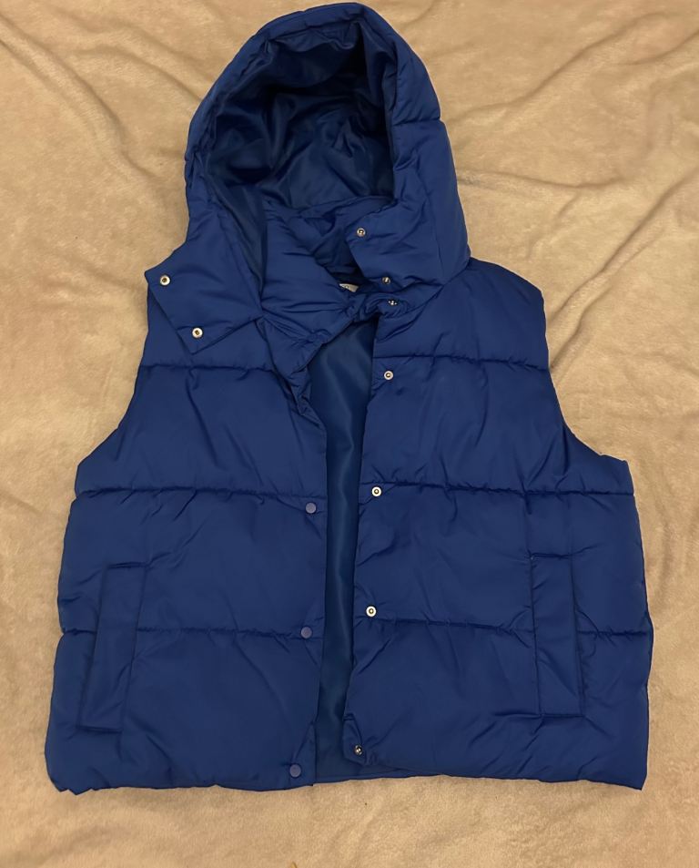 Primark Blue Puffer Gilet with Hood – Size M, As Good As New