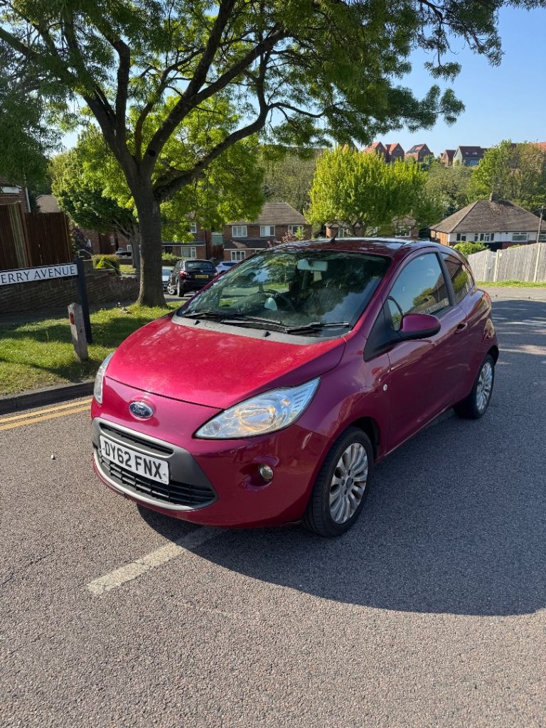 Ford, KA, Hatchback, 2012, Manual, 1242 (cc), 3 doors