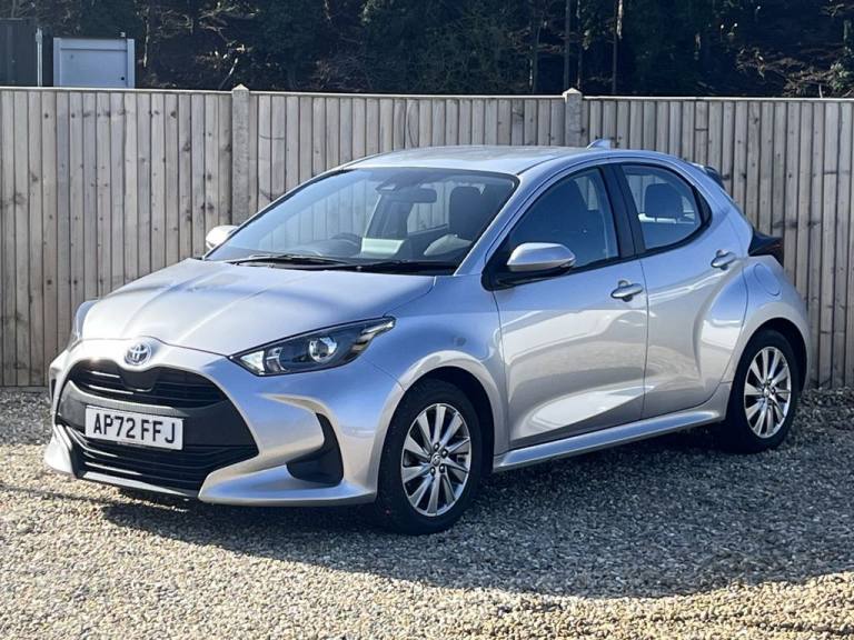 2022 Toyota Yaris 1.5 VVT-h Icon Hatchback 5dr Petrol Hybrid E-CVT Euro 6 (s/s) (116 ps) Hatchbac...