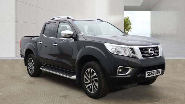 2018 Nissan Navara Double Cab Pick Up Tekna 2.3dCi 190 4WD Auto PICK UP DIESEL Automatic