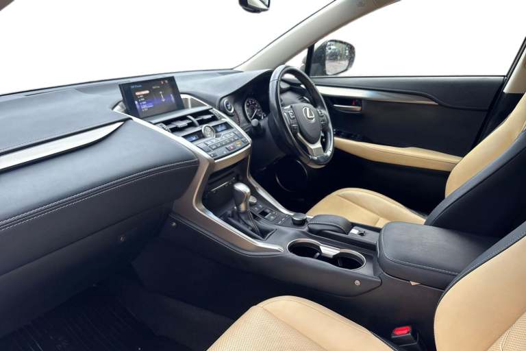 2016 Lexus NX 300h 2.5 Luxury 5dr CVT SUV Hybrid Automatic